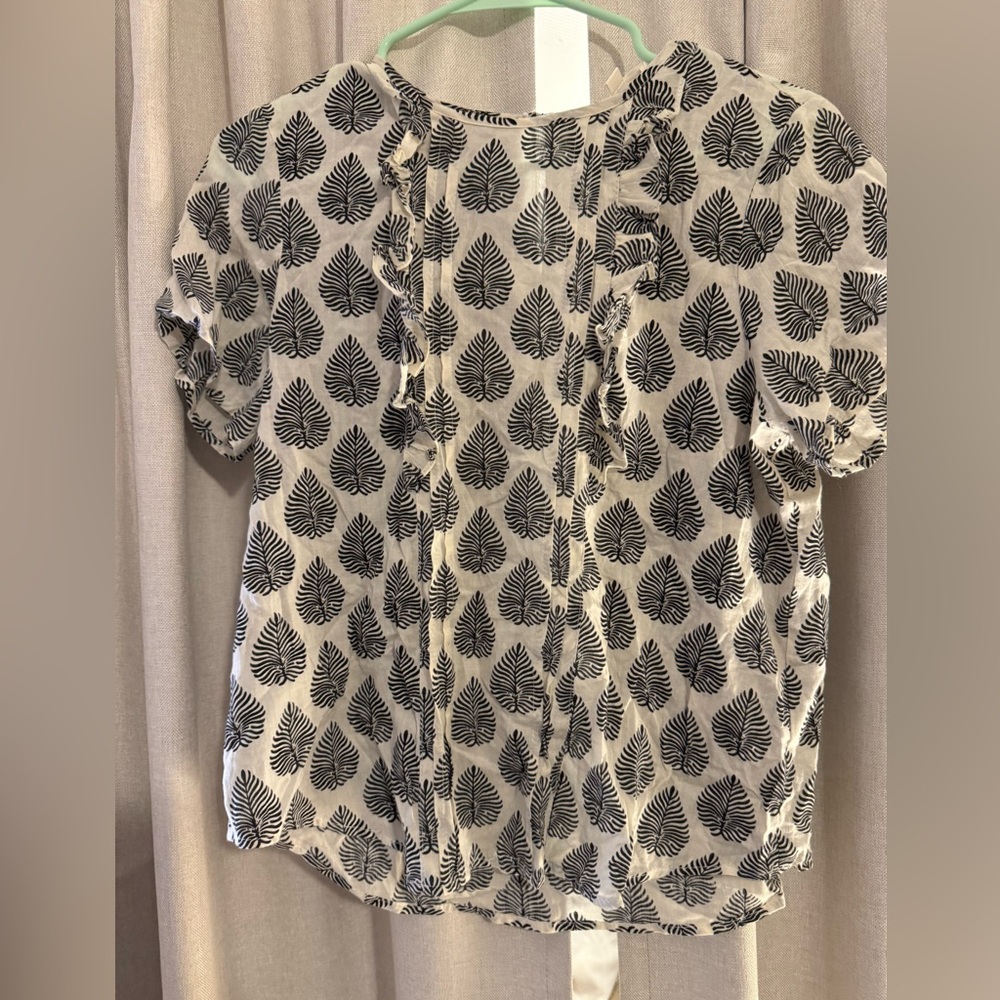 Bohme Short-Sleeve Top with Black Leaf Print S